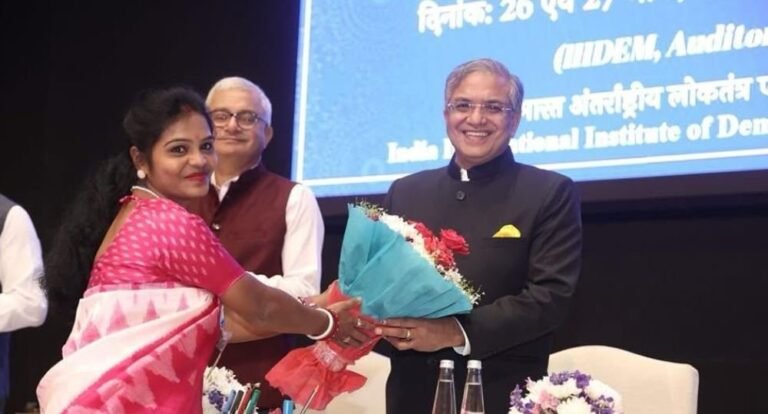 निर्वाचन आयोग द्वारा पहली बार आईआईआईडीईएम में विभिन्न बैचों में 1 लाख से अधिक बीएलओ के लिए प्रशिक्षण प्रारंभ